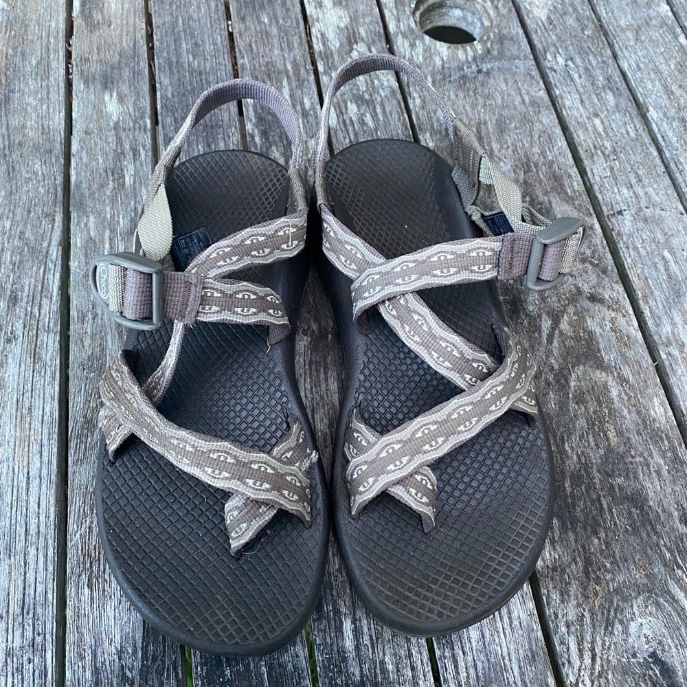 Women’s Mayan Bungee Chacos size 8